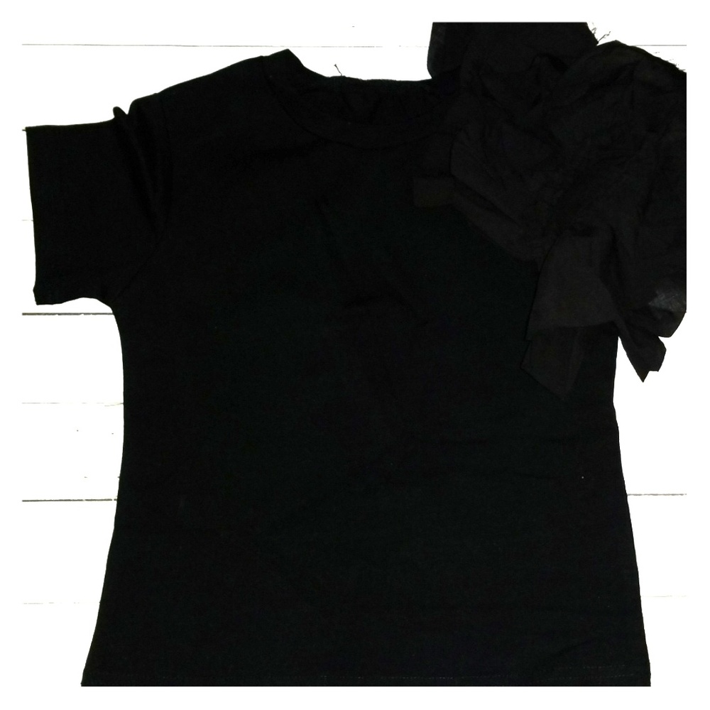 Little girls clothing